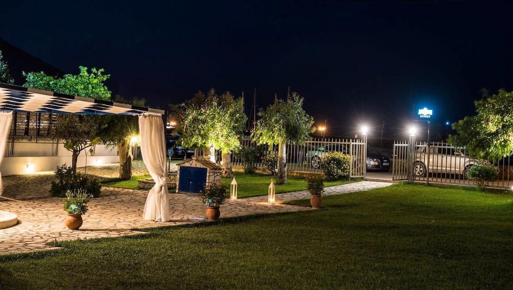 Akroyiali Resort Vasiliki  Bagian luar foto